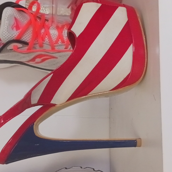 Fourth of July heels - Picture 1 of 4